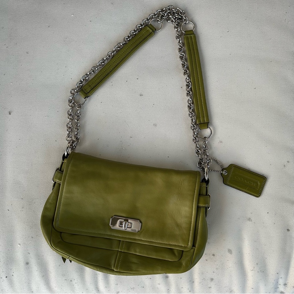 Coach Chelsea Green Leather Chain Strap Shoulder Bag